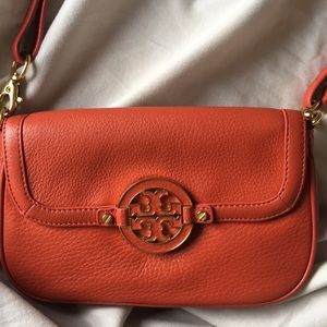 Tory Burch Amanda Leather Crossbody